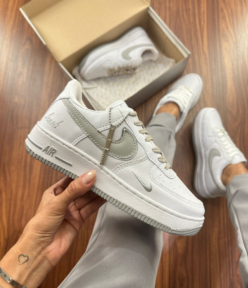 NIKE AIR FORCE FRESH BRANCO PRATA