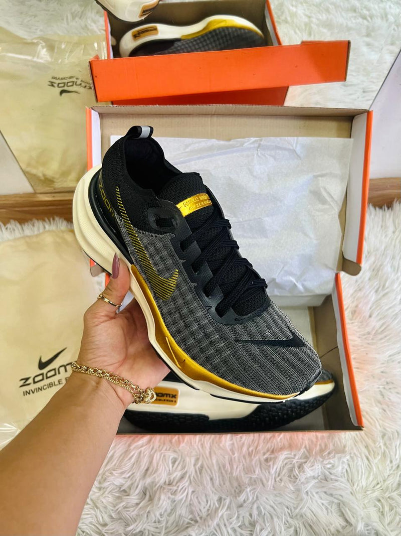 NIKE ZOOM X PRETO AMARELO