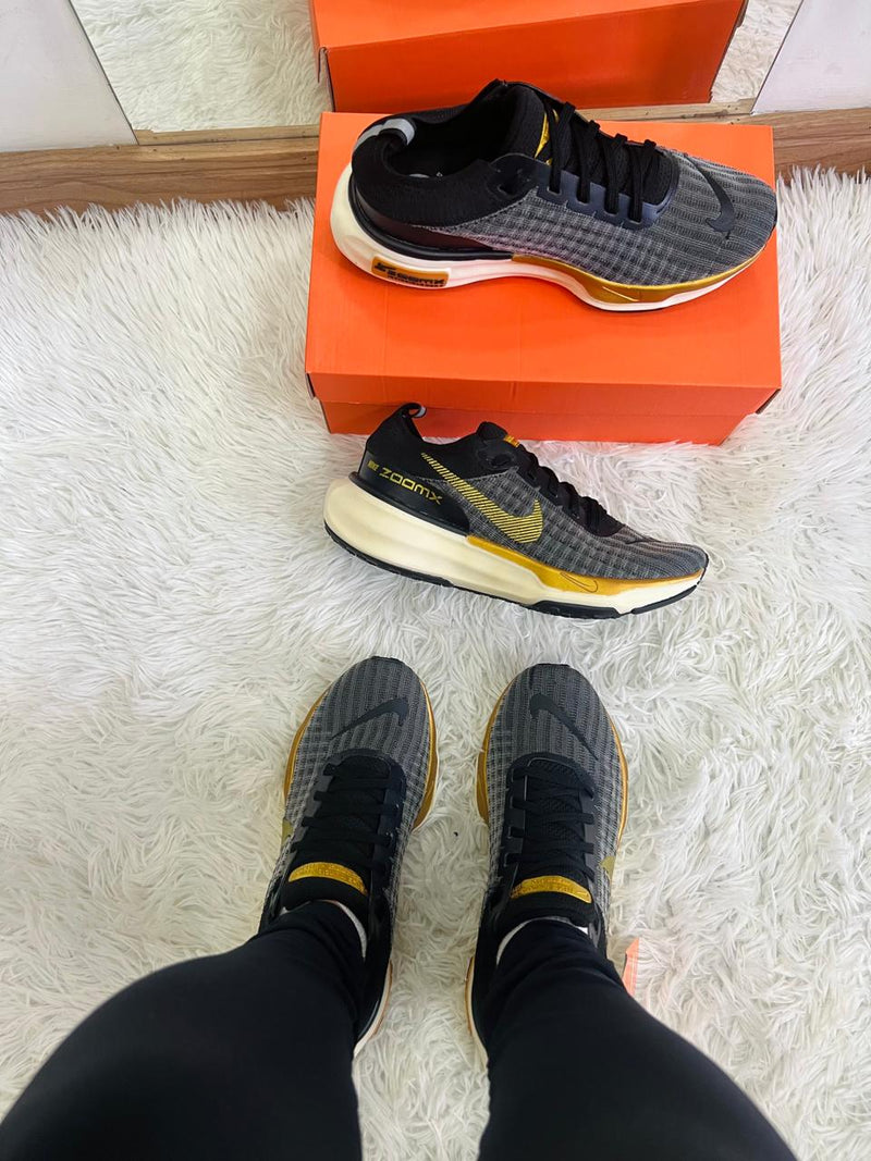 NIKE ZOOM X PRETO AMARELO