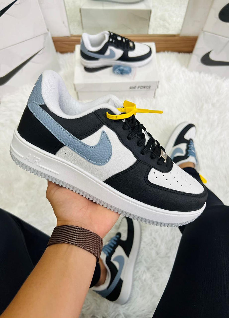 NIKE AIR FORCE BRANCO PRETO AZUL