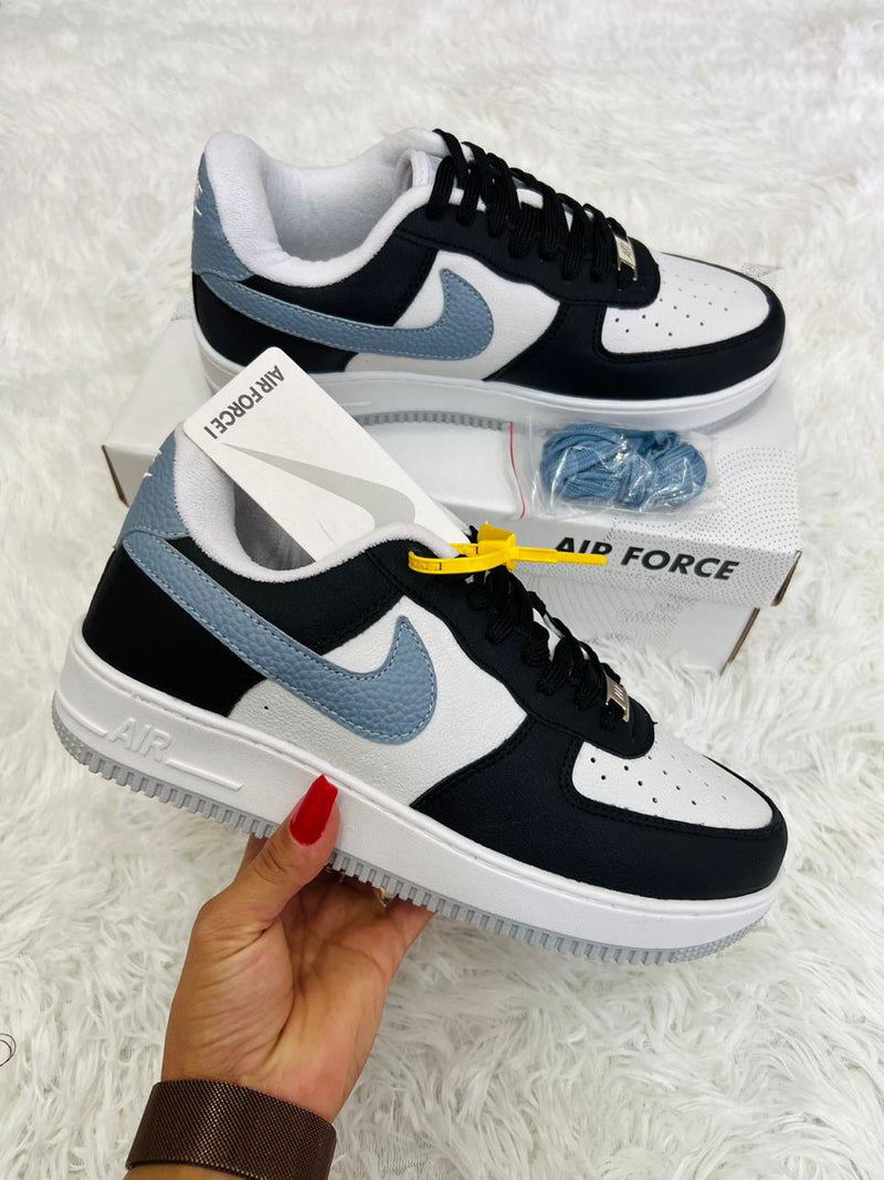 NIKE AIR FORCE BRANCO PRETO AZUL